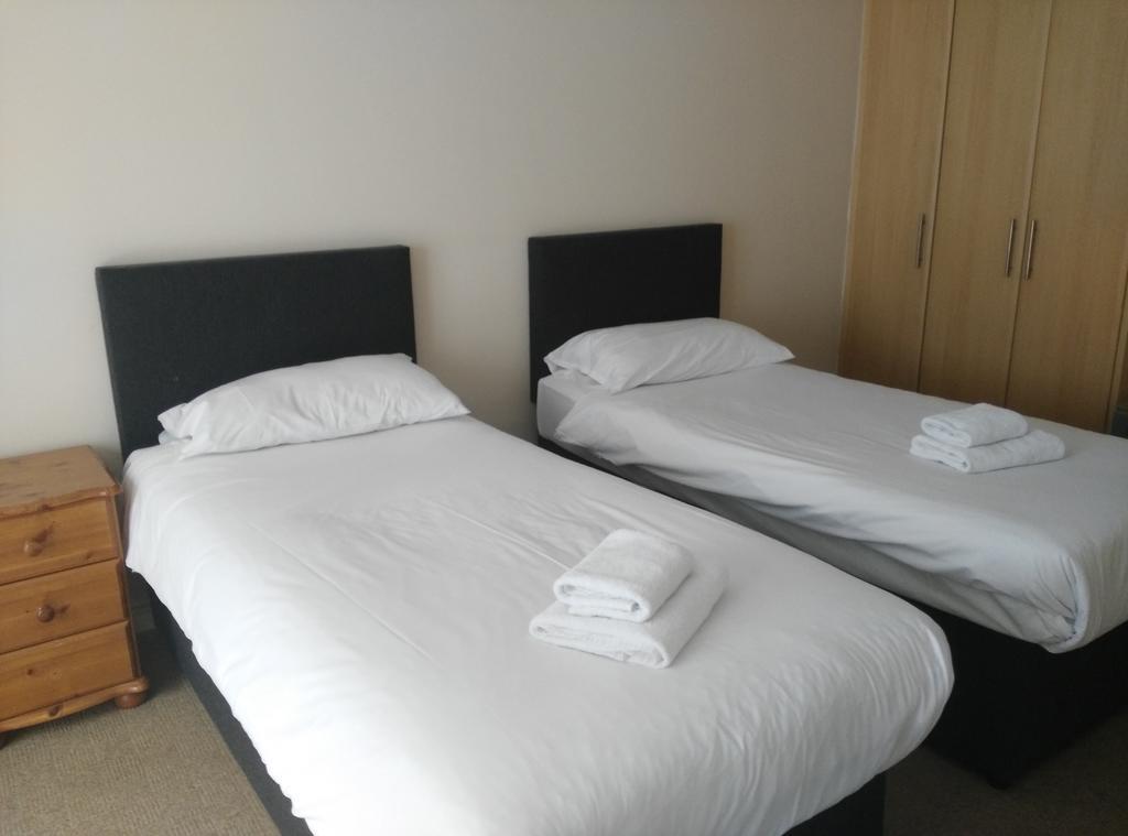 Castleforbes Holiday Apartment *